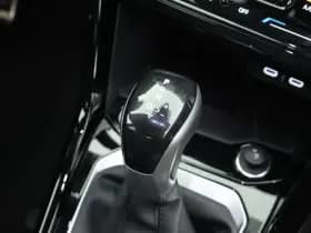 Volkswagen T-Roc 1.5 TSI 150pk DSG R-Line Black Style Camera Keyless Virtual Cockpit App-Connect thumbnail 35