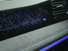 Volkswagen Tiguan 1.5 272pk eHybrid R-Line Edition Black Style Trekhaak 360Camera Keyless Massage Virtual Cockpit Panoramadak Navigatie thumbnail 50