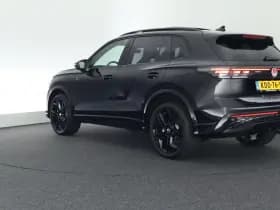 Volkswagen Tiguan 1.5 272pk eHybrid R-Line Edition Black Style Trekhaak 360Camera Keyless Massage Virtual Cockpit Panoramadak Navigatie thumbnail 8