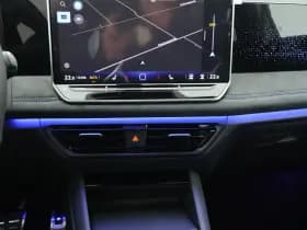 Volkswagen Tiguan 1.5 272pk eHybrid R-Line Edition Black Style Trekhaak 360Camera Keyless Massage Virtual Cockpit Panoramadak Navigatie thumbnail 16