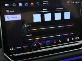 Volkswagen Tiguan 1.5 272pk eHybrid R-Line Edition Black Style Trekhaak 360Camera Keyless Massage Virtual Cockpit Panoramadak Navigatie thumbnail 32