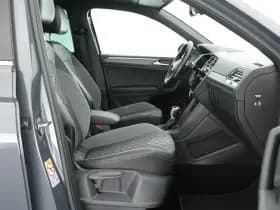 Volkswagen Tiguan 1.4 TSI eHybrid 245pk R-Line Business Trekhaak Camera Virtual Cockpit Stoelverwarming Panoramadak Navigatie thumbnail 13