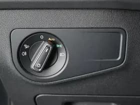 Volkswagen Tiguan 1.4 TSI eHybrid 245pk R-Line Business Trekhaak Camera Virtual Cockpit Stoelverwarming Panoramadak Navigatie thumbnail 16