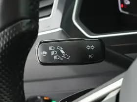 Volkswagen Tiguan 1.4 TSI eHybrid 245pk R-Line Business Trekhaak Camera Virtual Cockpit Stoelverwarming Panoramadak Navigatie thumbnail 17