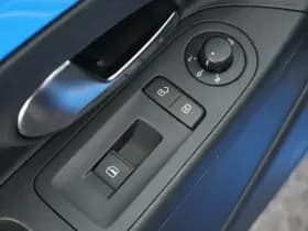 Volkswagen Up! 1.0 up! 60pk Cup Airco Navigatie Lichtmetalen velgen thumbnail 12