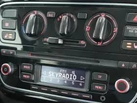 Volkswagen Up! 1.0 up! 60pk Cup Airco Navigatie Lichtmetalen velgen thumbnail 25