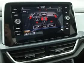 Volkswagen T-Roc 1.5 TSI 150pk Style Trekhaak Camera Led Keyless Stoelverwarming Virtual Cockpit App-Connect thumbnail 28