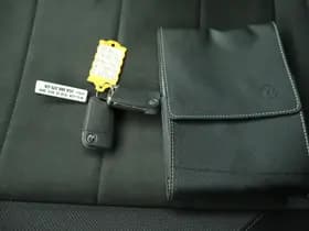 Volkswagen T-Roc 1.5 TSI 150pk Style Trekhaak Camera Led Keyless Stoelverwarming Virtual Cockpit App-Connect thumbnail 40