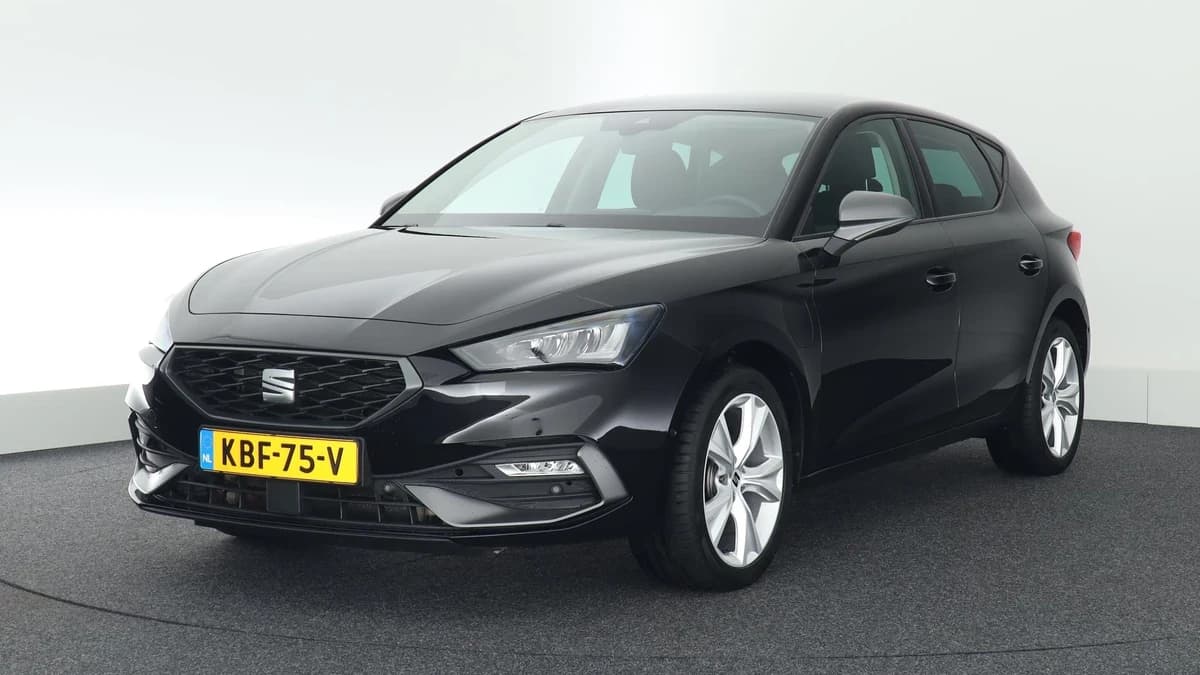 SEAT Leon 1.4 TSI 204pk eHybrid PHEV FR Business Intense Stoelverwarming Navigatie — foto 1