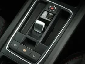 SEAT Leon 1.4 TSI 204pk eHybrid PHEV FR Business Intense Stoelverwarming Navigatie thumbnail 34