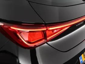 SEAT Leon 1.4 TSI 204pk eHybrid PHEV FR Business Intense Stoelverwarming Navigatie thumbnail 39