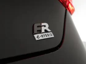 SEAT Leon 1.4 TSI 204pk eHybrid PHEV FR Business Intense Stoelverwarming Navigatie thumbnail 40