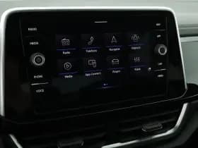 Volkswagen T-Roc 1.5 TSI 150pk DSG R-Line Edition Trekhaak Camera Stoelverwarming Virtual Cockpit Navigatie thumbnail 20