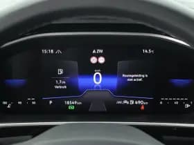 Volkswagen T-Roc 1.5 TSI 150pk DSG R-Line Edition Trekhaak Camera Stoelverwarming Virtual Cockpit Navigatie thumbnail 37