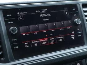 MAN TGE 35 2.0 140pk DSG Standaard L3 Hoog Trekhaak Camera Led Sidebars Stoelverwarming Navigatie thumbnail 26