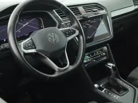 Volkswagen Tiguan 1.5 TSI 150pk DSG Elegance Trekhaak 360Camera IQ.Light Headup Keyless Virtual Cockpit Navigatie thumbnail 3