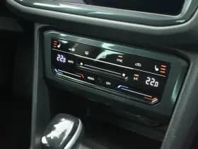 Volkswagen Tiguan 1.5 TSI 150pk DSG Elegance Trekhaak 360Camera IQ.Light Headup Keyless Virtual Cockpit Navigatie thumbnail 39