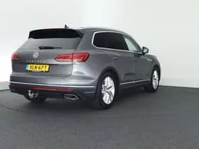 Volkswagen Touareg thumbnail 11
