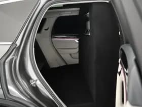 Volkswagen Touareg thumbnail 14