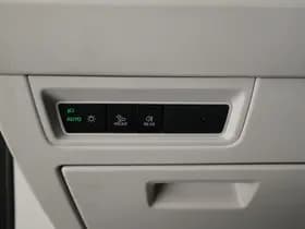 Volkswagen Touareg thumbnail 18