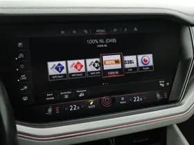 Volkswagen Touareg thumbnail 24