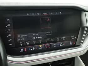 Volkswagen Touareg thumbnail 25