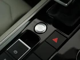 Volkswagen Touareg thumbnail 33