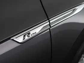 Volkswagen Touareg thumbnail 37