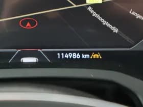 Volkswagen Touareg thumbnail 39