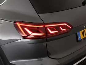 Volkswagen Touareg thumbnail 40