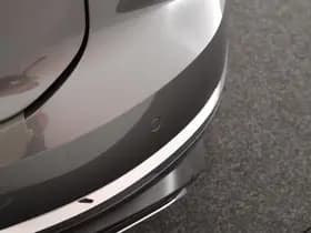 Volkswagen Touareg thumbnail 41