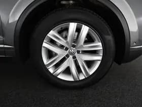 Volkswagen Touareg thumbnail 46