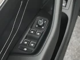 Volkswagen Passat thumbnail 15