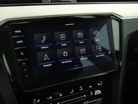 Volkswagen Passat thumbnail 21