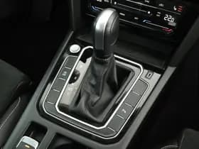 Volkswagen Passat thumbnail 34