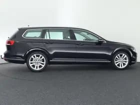 Volkswagen Passat thumbnail 10