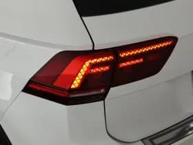 Volkswagen Tiguan 1.4 TSI 150pk DSG R-Line Highline Trekhaak Stoelverwarming Keyless Virtual Cockpit Navigatie thumbnail 43