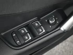 Audi Q2 35 TFSI 150pk S-Line Trekhaak Camera Leder Keyless Stoelverwarming Virtual Cockpit Navigatie thumbnail 17