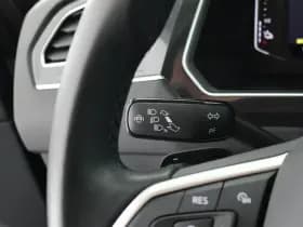 Volkswagen Tiguan 1.4 TSI eHybrid 245pk Elegance Camera Keyless Stoelverwarming Panoramadak Virtual Cockpit Navigatie thumbnail 16