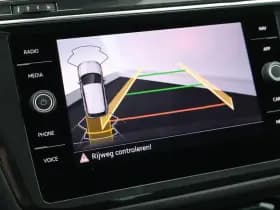 Volkswagen Tiguan 1.4 TSI eHybrid 245pk Elegance Camera Keyless Stoelverwarming Panoramadak Virtual Cockpit Navigatie thumbnail 4