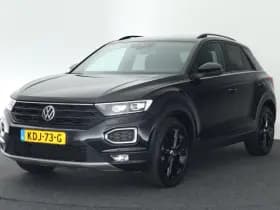 Volkswagen T-Roc 1.5 TSI 150pk DSG Sport Black Style Trekhaak Led Stoelverwarming Virtual Cockpit Navigatie