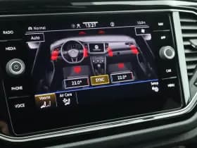 Volkswagen T-Roc 1.5 TSI 150pk DSG Sport Black Style Trekhaak Led Stoelverwarming Virtual Cockpit Navigatie thumbnail 29