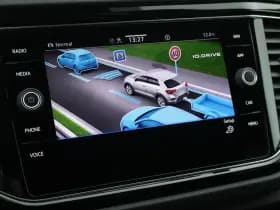 Volkswagen T-Roc 1.5 TSI 150pk DSG Sport Black Style Trekhaak Led Stoelverwarming Virtual Cockpit Navigatie thumbnail 30