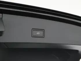 Volkswagen T-Roc 1.5 TSI 150pk DSG Sport Black Style Trekhaak Led Stoelverwarming Virtual Cockpit Navigatie thumbnail 5