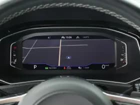 Volkswagen T-Roc 1.5 TSI 150pk DSG Sport Black Style Trekhaak Led Stoelverwarming Virtual Cockpit Navigatie thumbnail 42