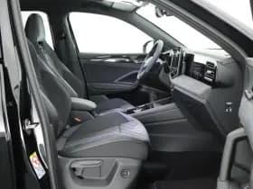 Volkswagen Tiguan 1.5 272pk eHybrid R-Line Edition Black Style Trekhaak 360Camera Keyless Massage Virtual Cockpit Panoramadak Navigatie thumbnail 14