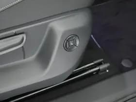 Volkswagen Tiguan 1.5 272pk eHybrid R-Line Edition Black Style Trekhaak 360Camera Keyless Massage Virtual Cockpit Panoramadak Navigatie thumbnail 52