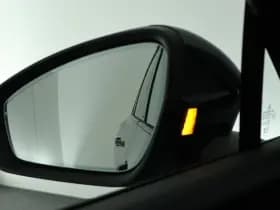 Volkswagen Tiguan 1.5 272pk eHybrid R-Line Edition Black Style Trekhaak 360Camera Keyless Massage Virtual Cockpit Panoramadak Navigatie thumbnail 6