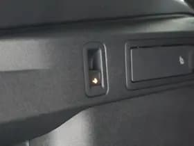 Volkswagen Tiguan 1.5 272pk eHybrid R-Line Edition Black Style Trekhaak 360Camera Keyless Massage Virtual Cockpit Panoramadak Navigatie thumbnail 62