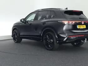 Volkswagen Tiguan 1.5 272pk eHybrid R-Line Edition Black Style Trekhaak 360Camera Keyless Massage Virtual Cockpit Panoramadak Navigatie thumbnail 9